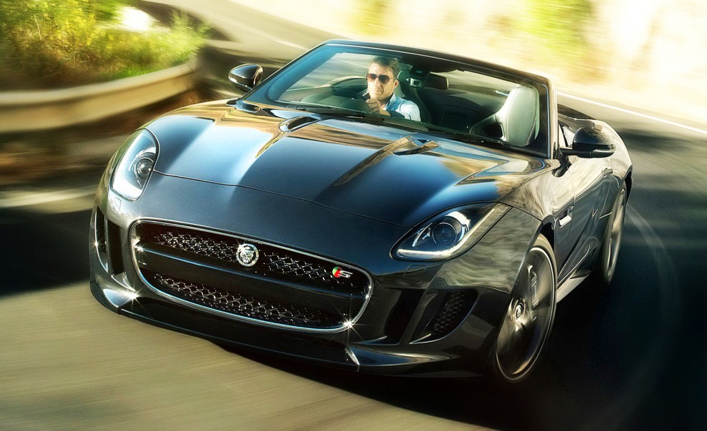 2013_JAGUAR_F_TYPE_OVERSEAS_10_1-0927-MC-1266X604