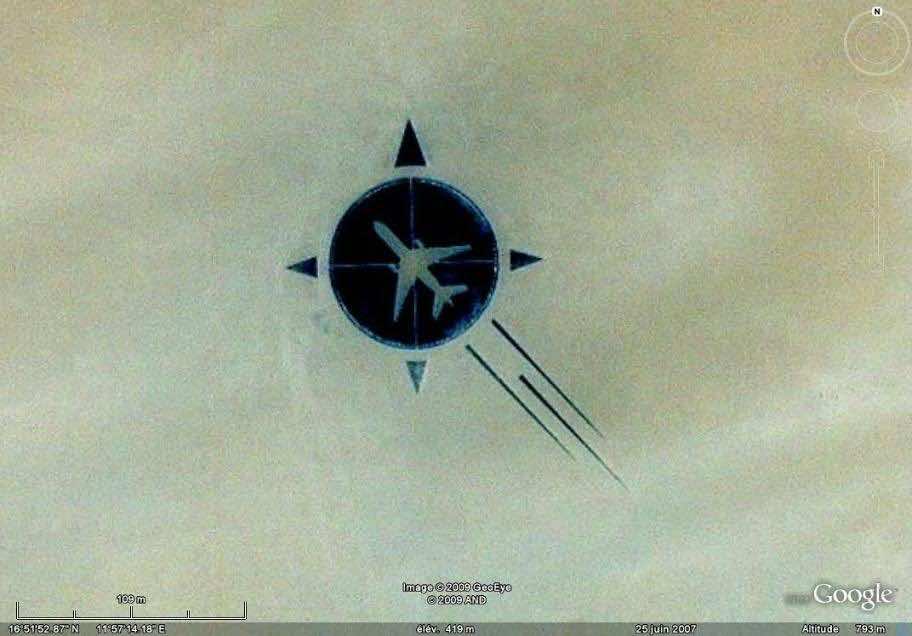 惊人的Google Map图像飞机崩溃致敬的图像