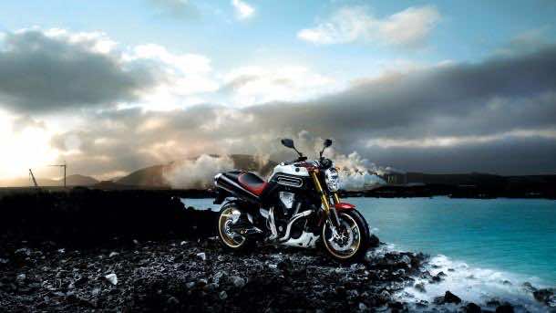 HD motorcycle wallpaper 2