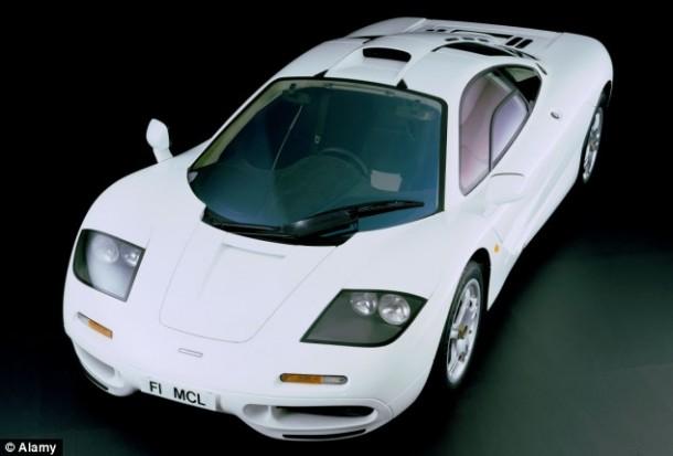 jacek_mazur_replica_mclaren_f1（16）