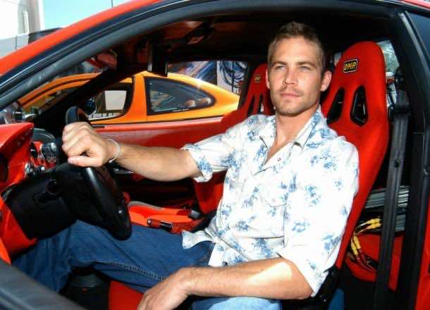 paul-walker-Porsche-Carrera-GT-red
