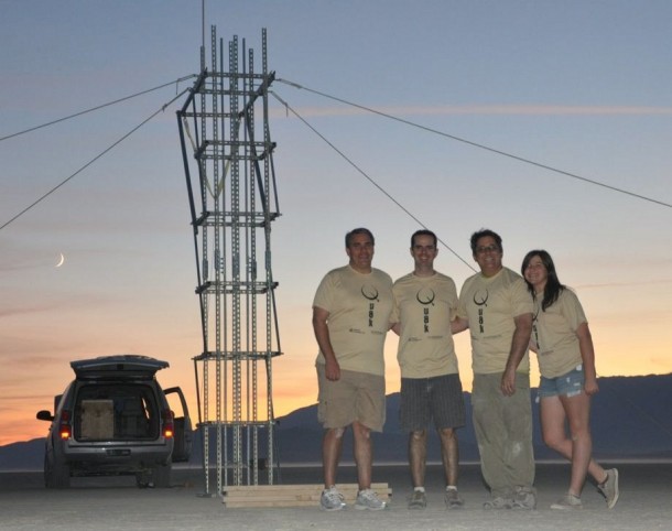 Homemade Rocket Reaches a Height of 121,000 ft16