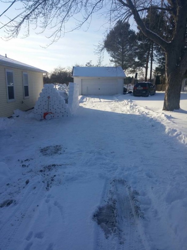 雪恶作剧——建造一个冰屋