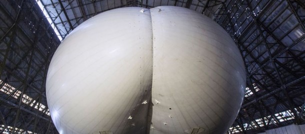 飞行的流浪汉-巨型飞艇在英国