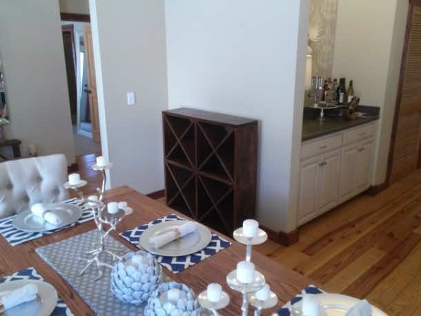 DIY酒架,可以容纳96瓶9