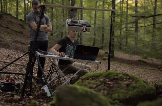 屏幕-射- 2015 - 01 - 01 - 12