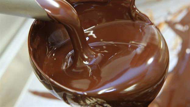 how-chocolate-is-made_HD__037307_still_624x352
