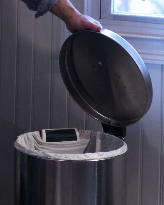 GeniCan -智能购物通过垃圾桶