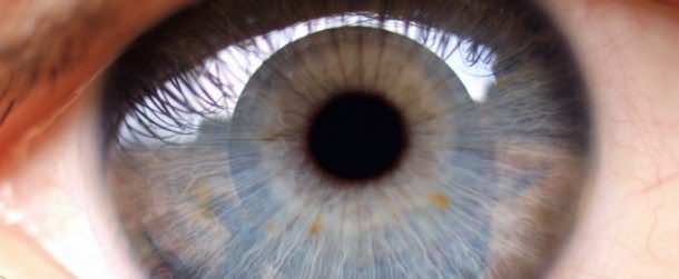 以下是如何获得超强视力的方法