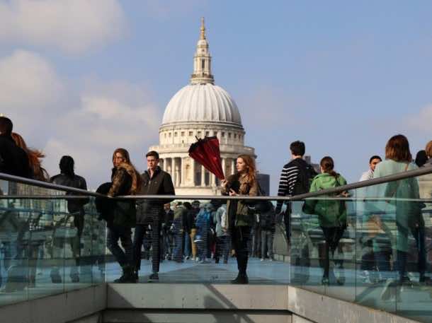 Kazbrella是最新的创新伞设计2