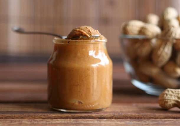 用富含碳的材料合成创建钻石