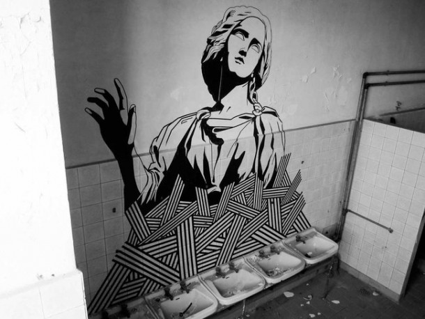 这位艺术家将无聊的表面变成了惊人的艺术2a