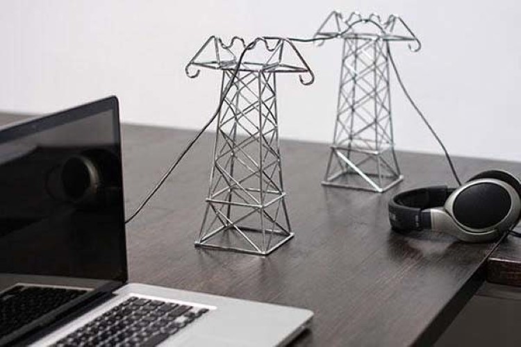 在家里藏丑东西的DIY指南