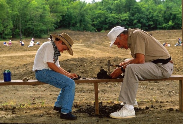 捡到的归谁——钻石坑