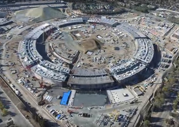 苹果的新园区，宇宙飞船