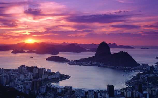 Morro do Pão de Açúcar no里约热内卢de Janeiro，巴西(甜面包山里约热内卢de Janeiro，巴西)