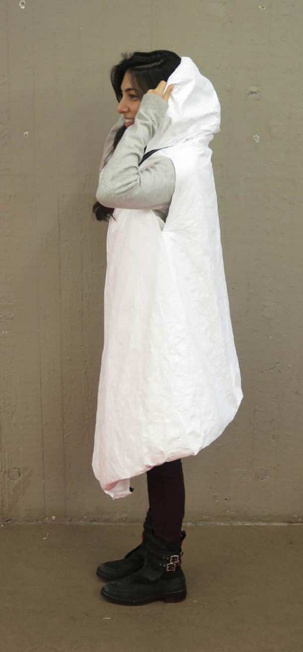 这件外套是为叙利亚难民设计的