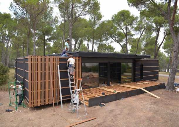 您只能在4天之内仅使用螺丝刀2建造这所房子2