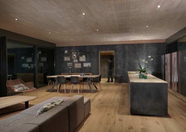 您只能在4天之内仅使用螺丝刀5就建造这所房子