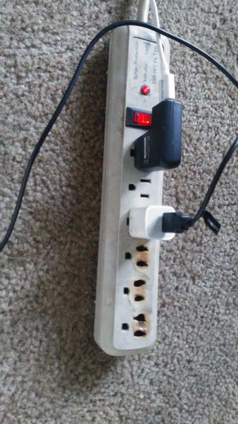 15张会吓坏您的IT Person_Image 2的图像2