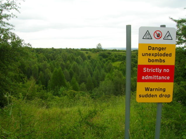 视频显示70年后英国最大的非核爆炸现场