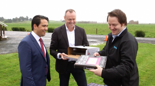 您从多米诺骨牌比萨饼中的下一个订单可能由Drone_image 0