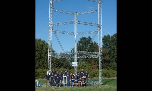 世界上最大的三角洲3D Printer_image 13的零成本泥房屋