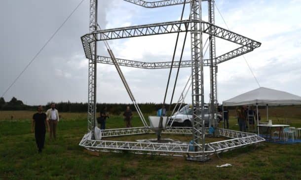 世界上最大的三角洲3D Printer_image 15的零成本泥房屋