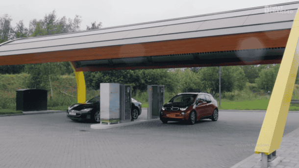 视频快照来自Youtube频道fullycharging