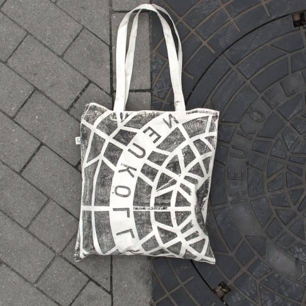 “海盗打印机”用井盖打印城市风格定制t恤Designs_Image 7