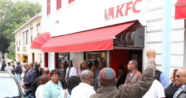 13-weird-things-banned-in-various-countries_image-2