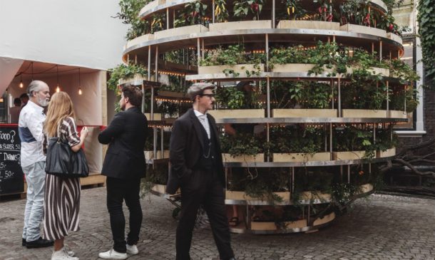 a-spherical-farm-pod-the-growroom-brings-agriculture-to-city-streets_image-2