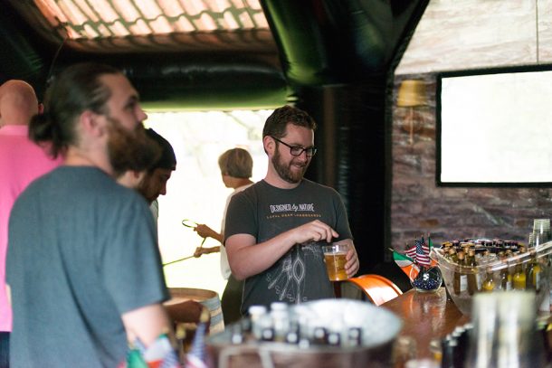 充气-pub-is the-the-the-the-next-next-party_image-7