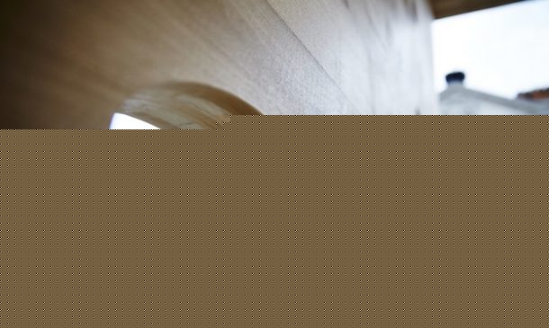 the-smile-building-fashioned-from-curved-timber-is-stronger-than-concrete_image-4