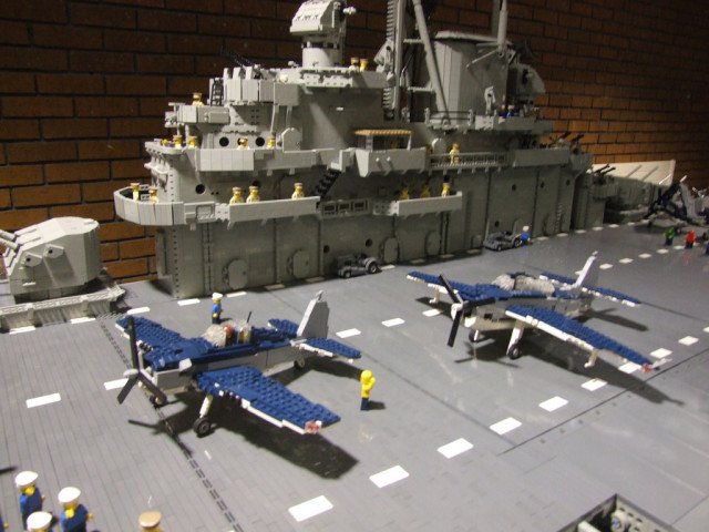 lego-aircraft-carrier-6