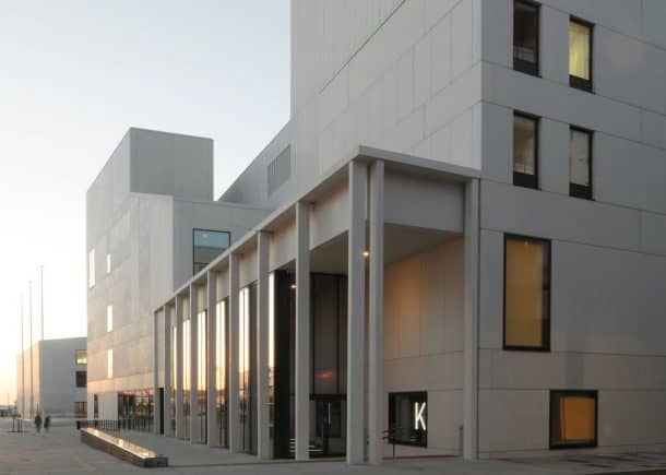 stormen-concert-hall-theatre-and-public-library