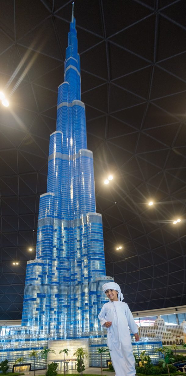 世界 - 直到世界的the-the-the-worlds-tallest-tallest-tallest-tallest-tallest-tallest-tallest-tallest-tallest-lego-logo-2