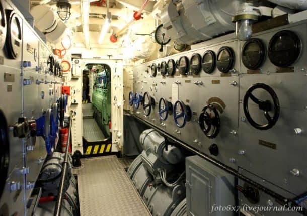 u-boat-inside213