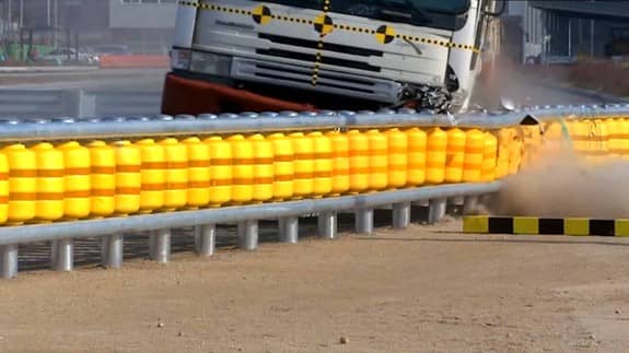 Safety-Rolling-Barrier1