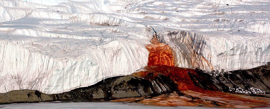 Blood_Falls_by_Peter_Rejcek_1024