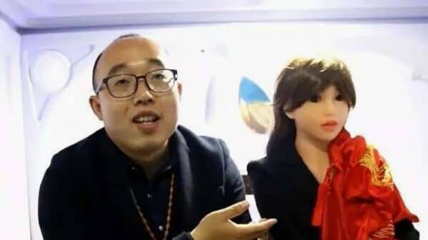 中国人形机器人妻子（3）