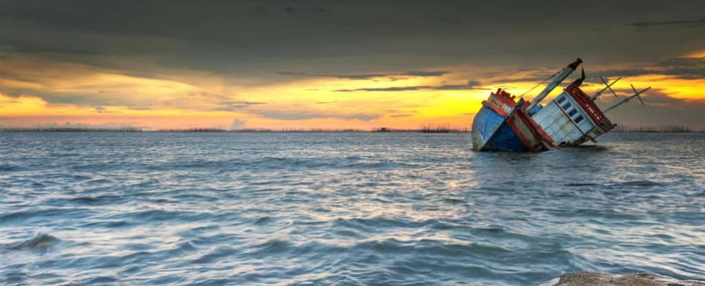 sinking-ship_1024
