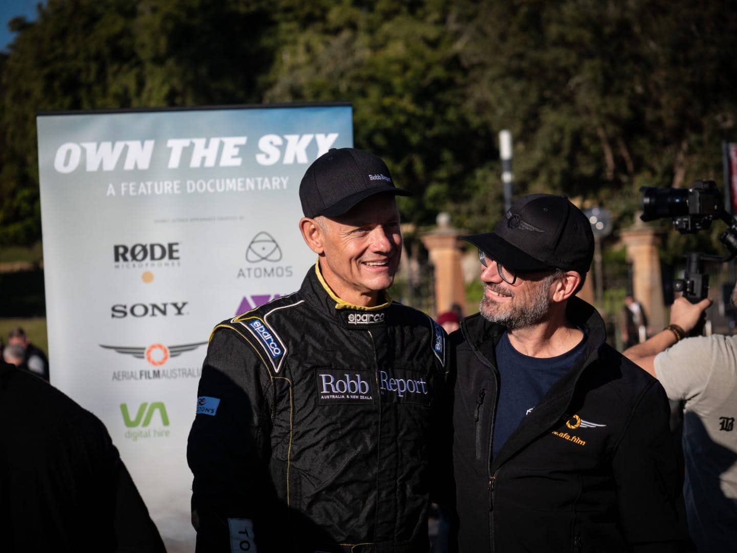 大卫·梅曼使用JB-10喷气背包环绕悉尼港飞行