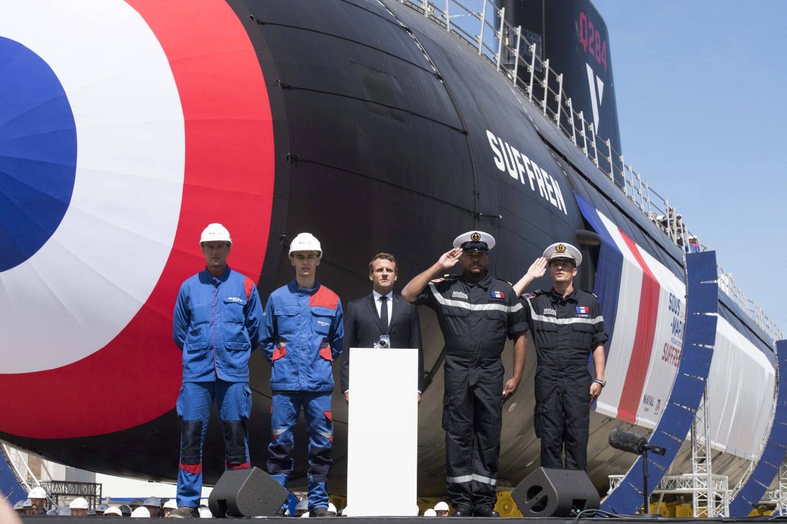 法国推出第一艘梭鱼级潜艇SNA Suffren