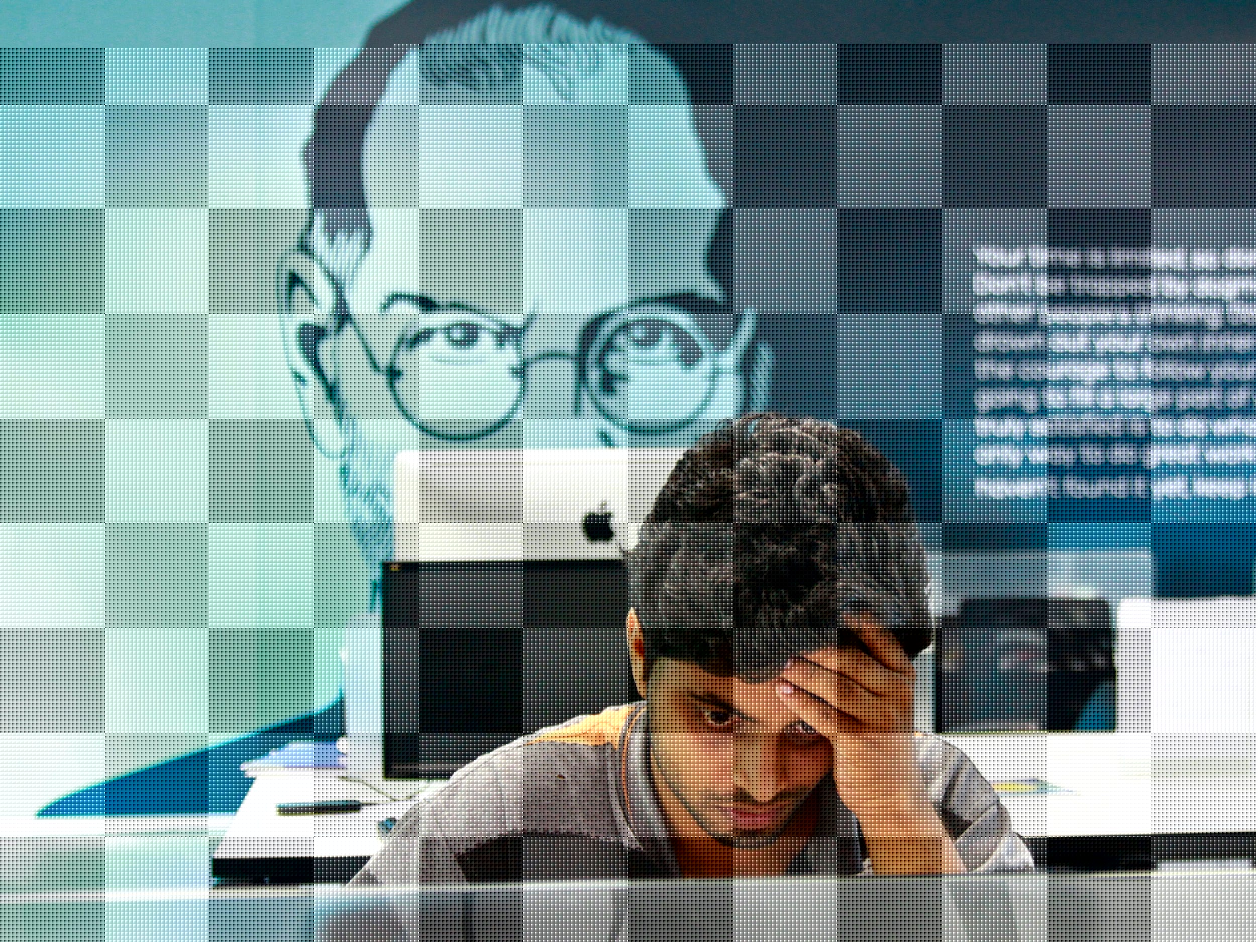 您不需要四年制学位 - 苹果，Netflix和Google说