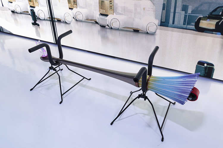 丰田已经展示了一个新的巫婆的扫帚e-Broom的名字