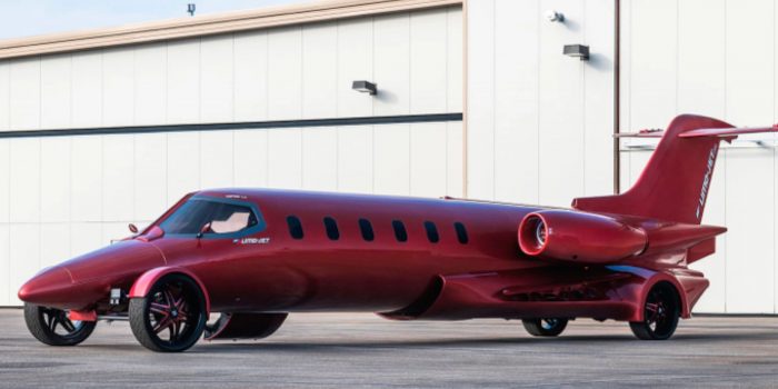 Learmousine（Learjet和Ligousine的混合）正在拍卖中
