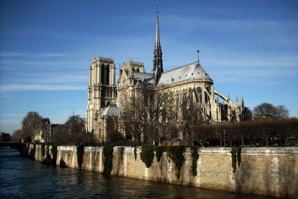 巴黎圣母院大教堂将恢复到原来的状态
