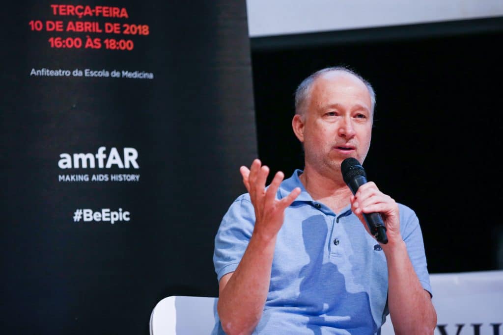 巴西人可能成为第一个治愈艾滋病的药物