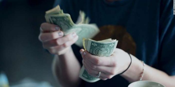 研究表明，金钱终究可以买到幸福